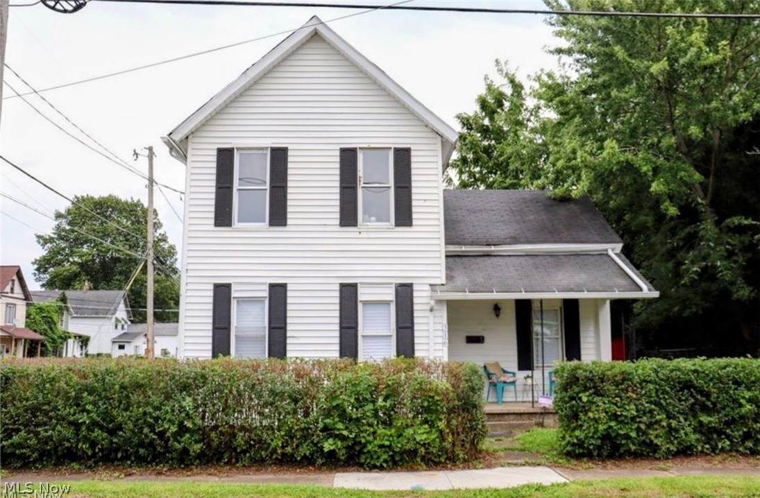 316 Young Avenue - Photo 1