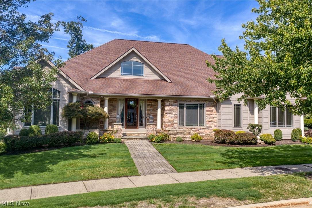 282 Edinburgh Drive - Photo 1