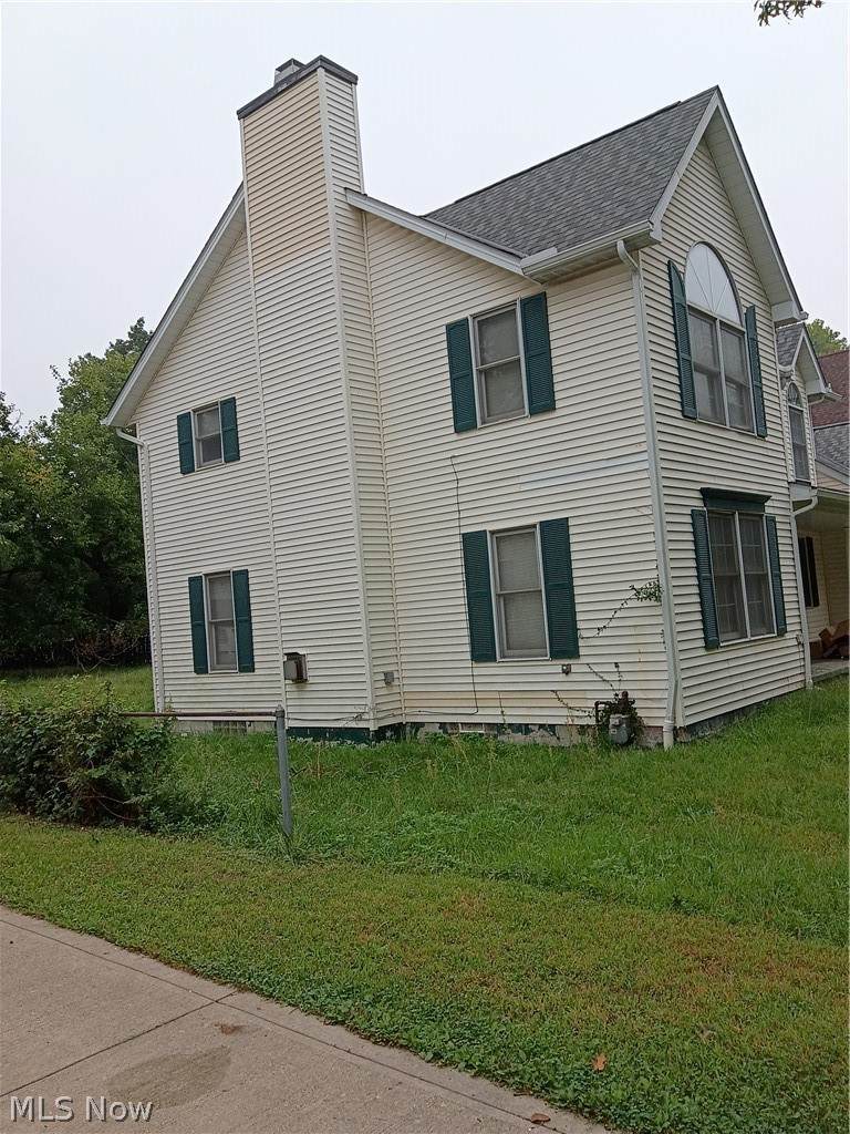 7611 Linwood Avenue - Photo 1