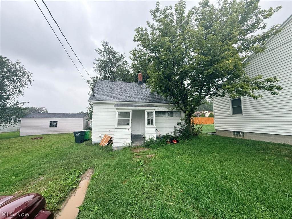 493 Washington Avenue - Photo 1