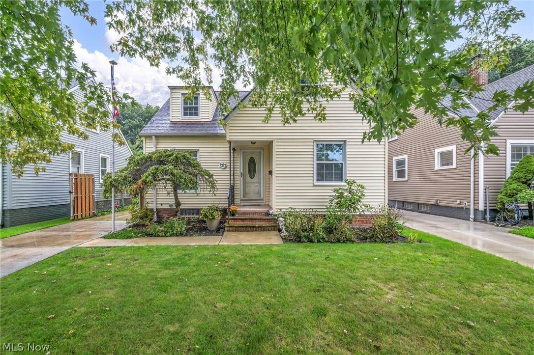 1317 Mayview Avenue - Photo 1