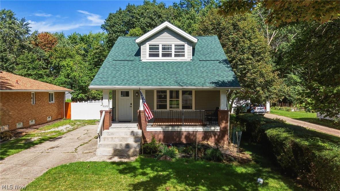 9372 Stonington Road - Photo 1