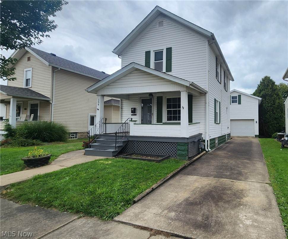 154 Moore Avenue - Photo 1