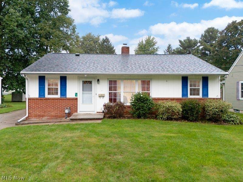 13 Mead Avenue - Photo 1