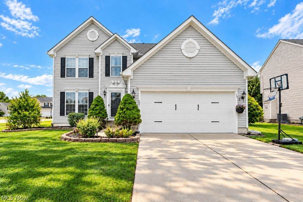 490 Cherrywood Lane - Photo 1