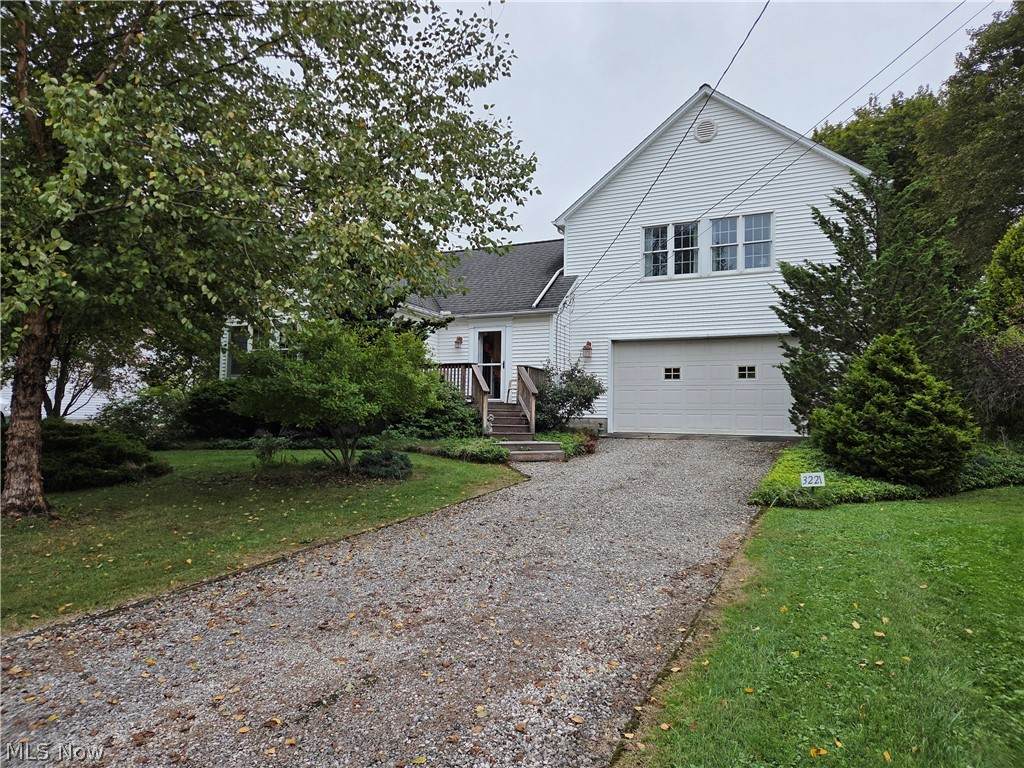 3221 Seifert Lewis Road - Photo 1