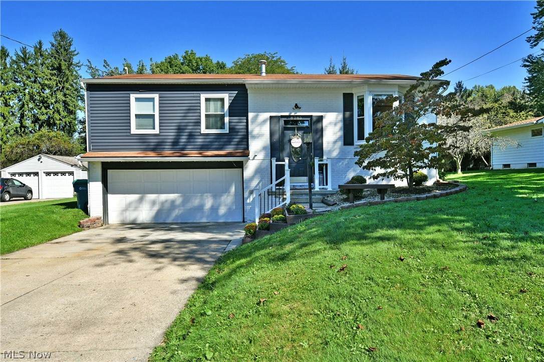 8285 Longview Drive - Photo 1