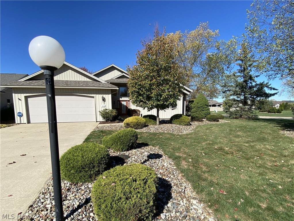33110 Wren Haven Circle - Photo 1