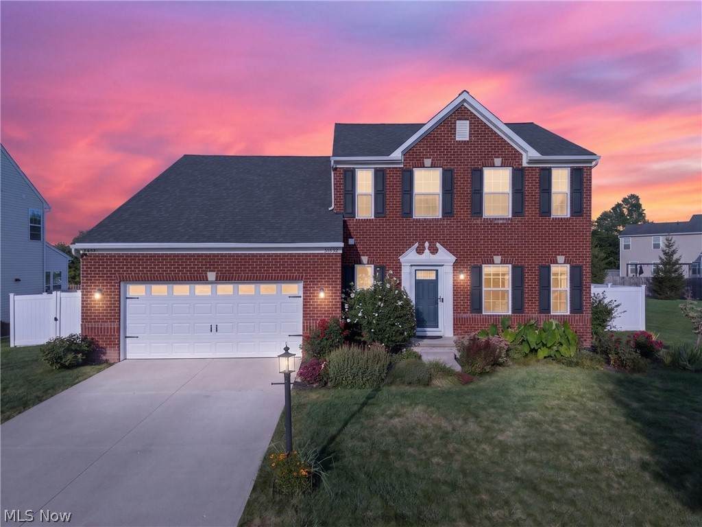 31832 Suncrest Circle - Photo 1