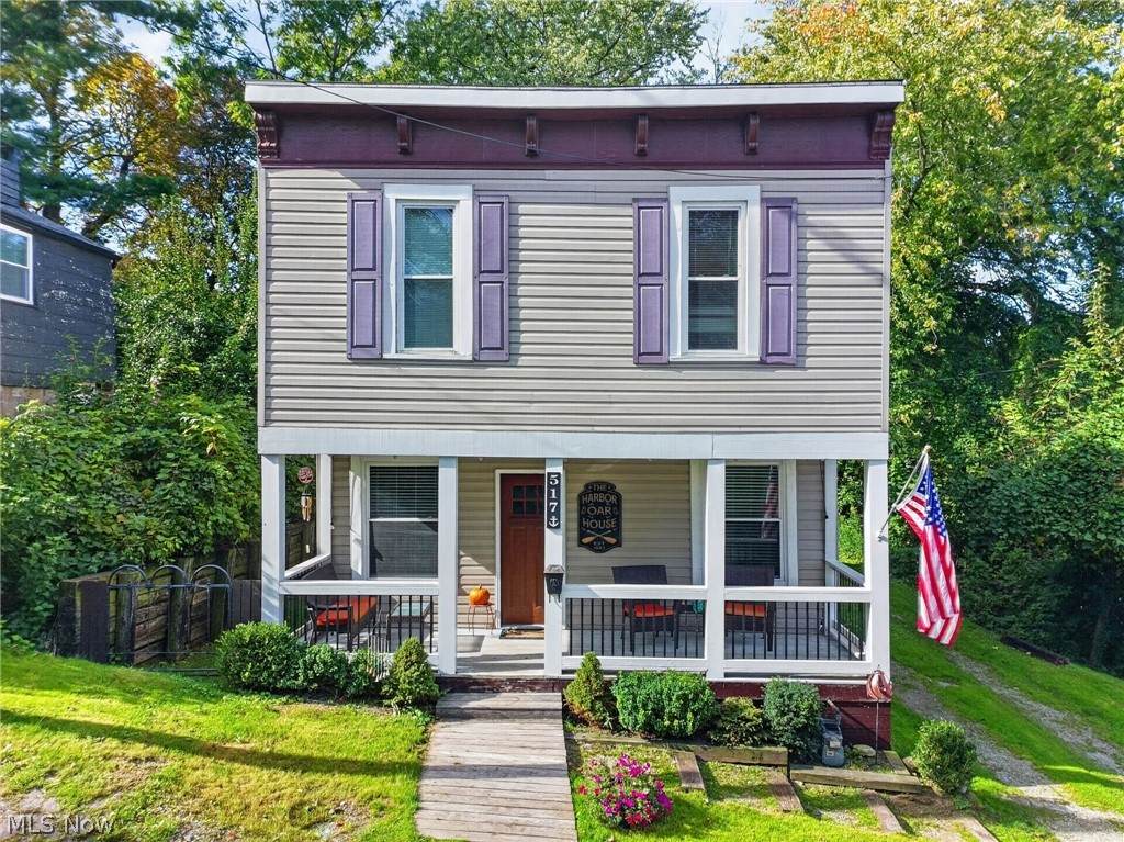 517 Hulbert Avenue - Photo 1