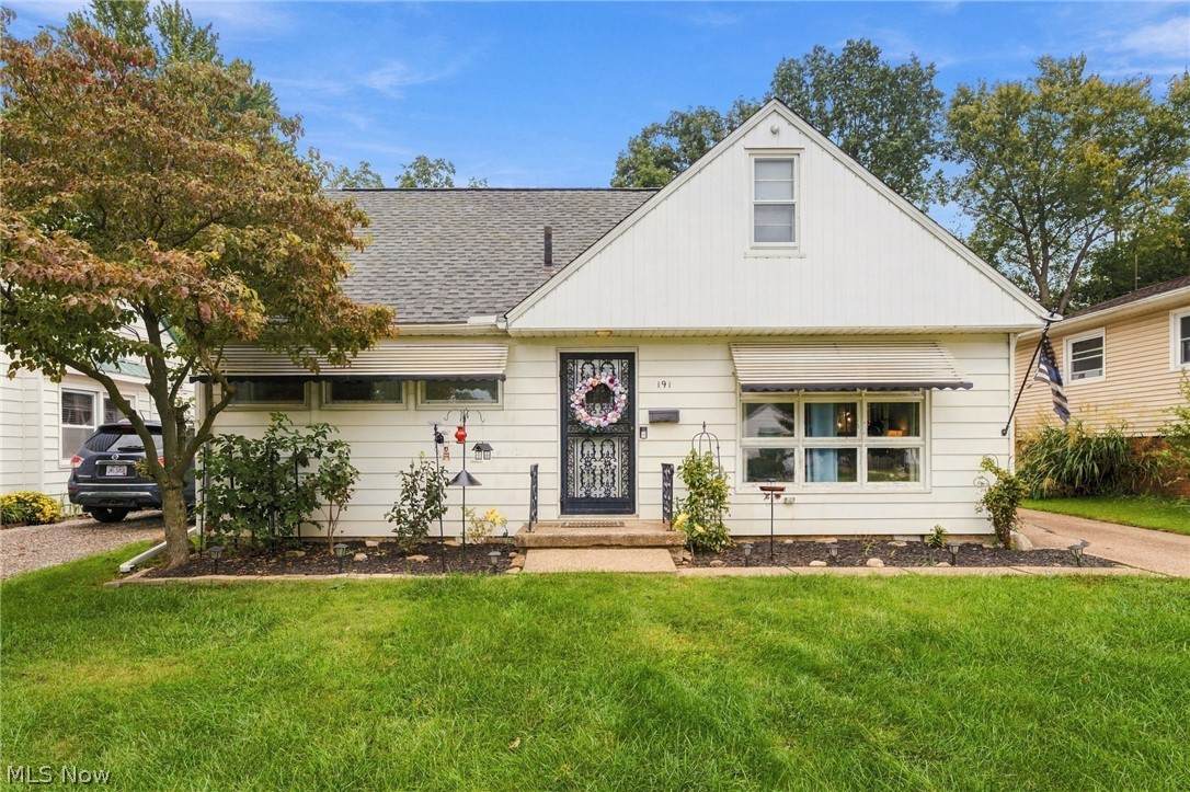 191 Woodhill Drive - Photo 1