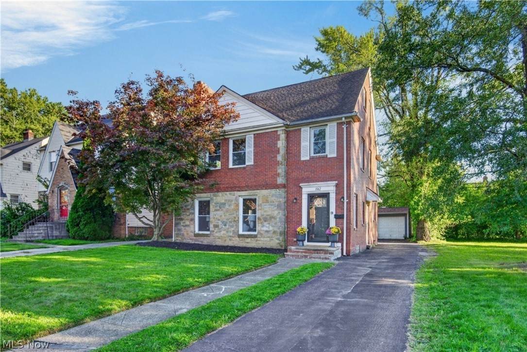 3582 Raymont Boulevard - Photo 1