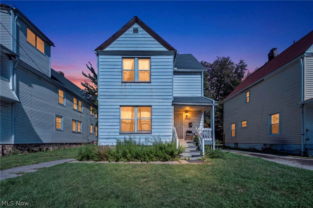 10631 Dupont Avenue - Photo 1