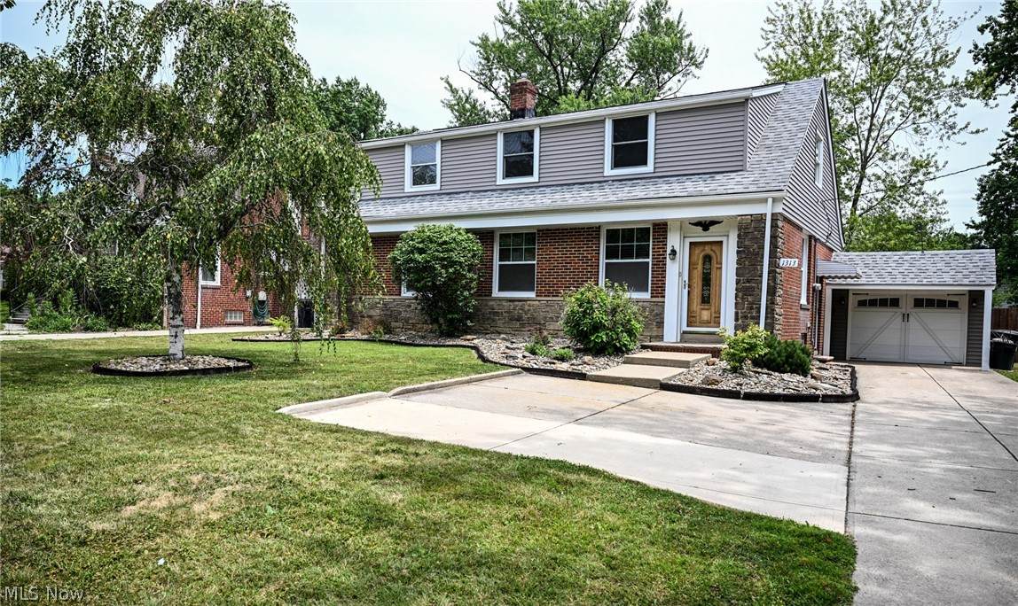 1313 Richmond Road - Photo 1