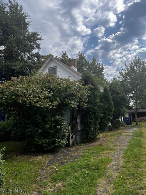 3509 46th Street - Photo 1