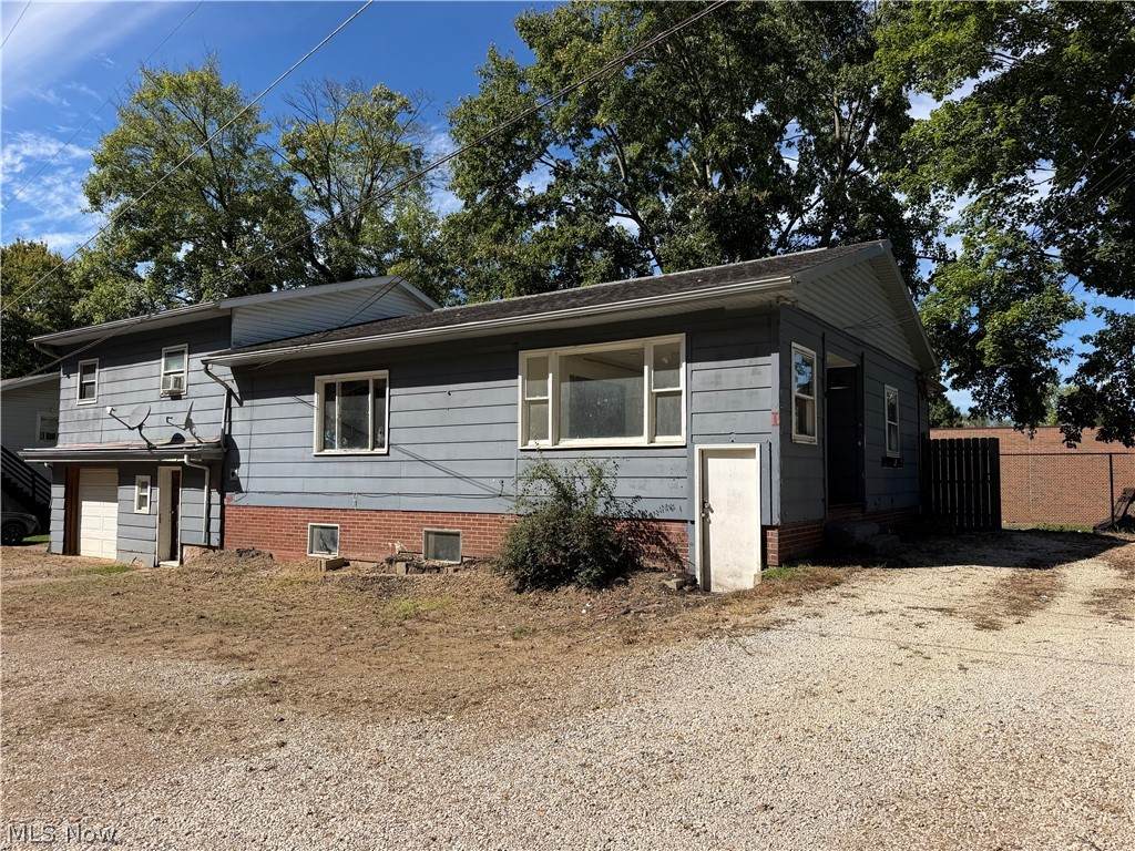 405 Gween Drive - Photo 1