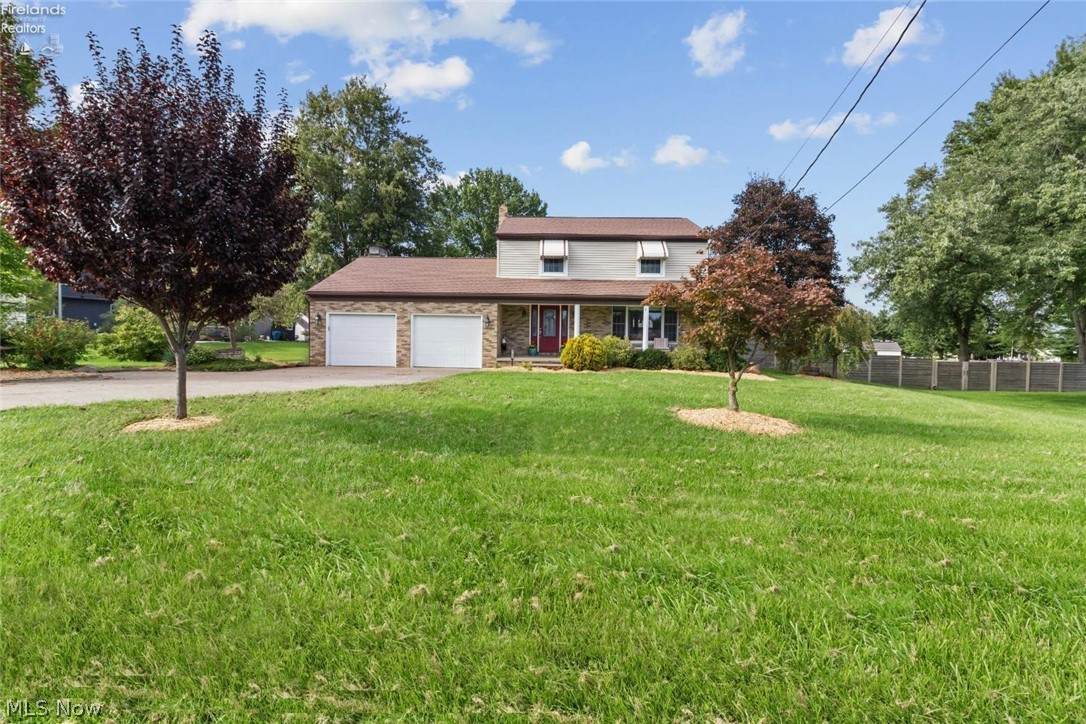 47568 Middle Ridge Road - Photo 1