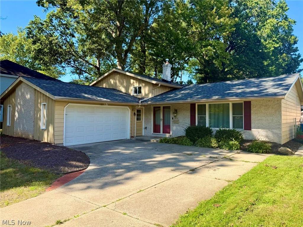 28096 Edgepark Drive - Photo 1