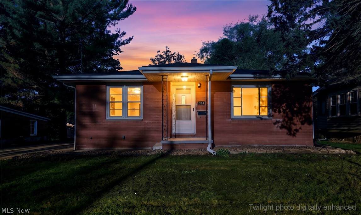 324 Hawkins Avenue - Photo 1