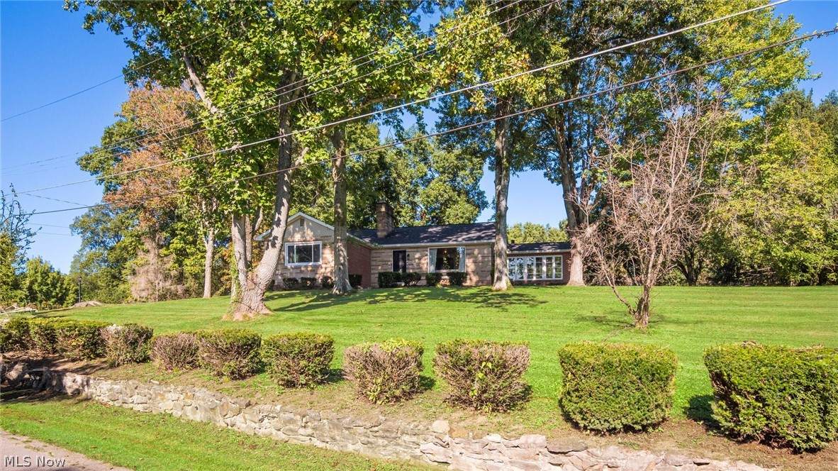 850 Wildwood Circle - Photo 1