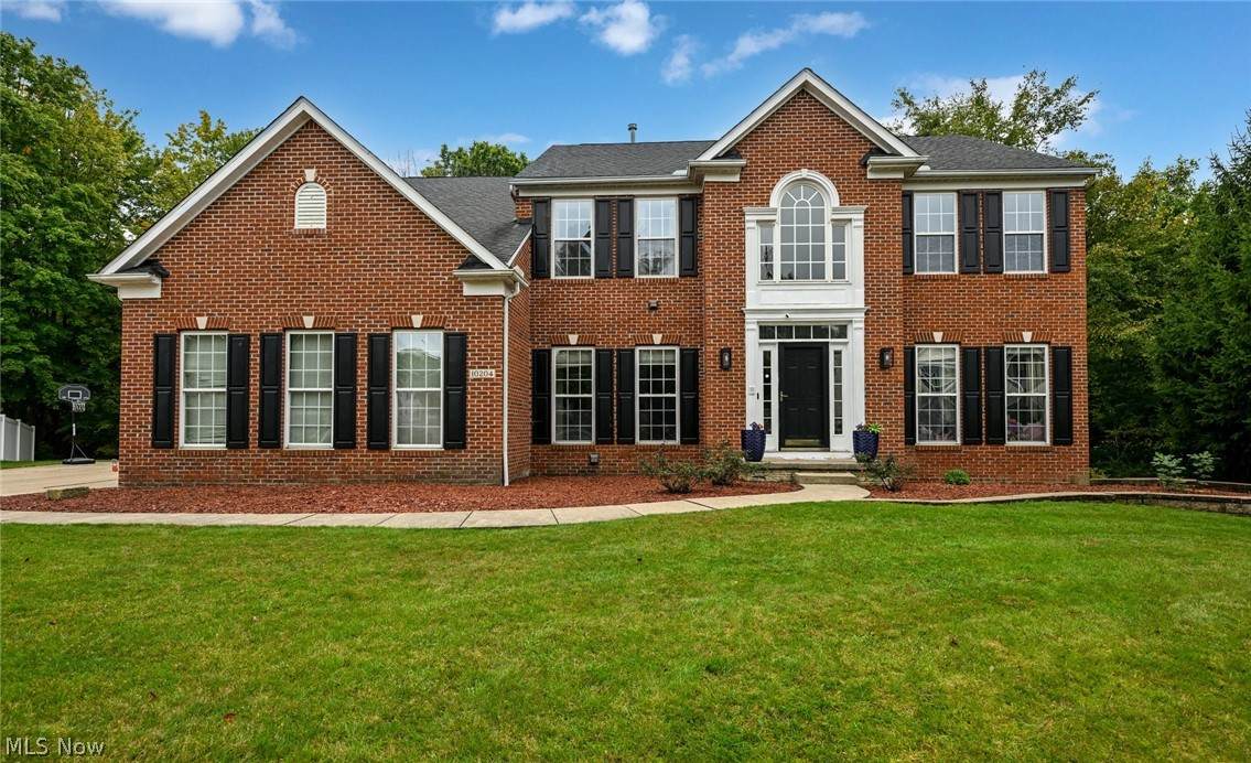 10204 Autumn Circle - Photo 1