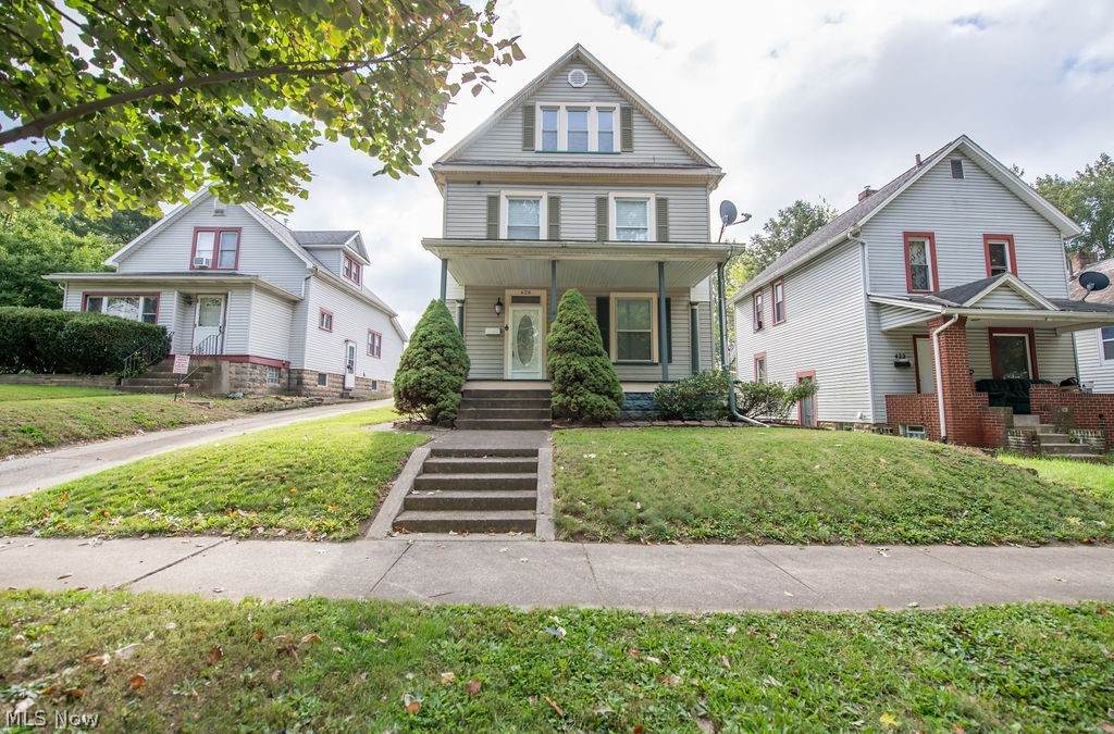 426 Front Street - Photo 1
