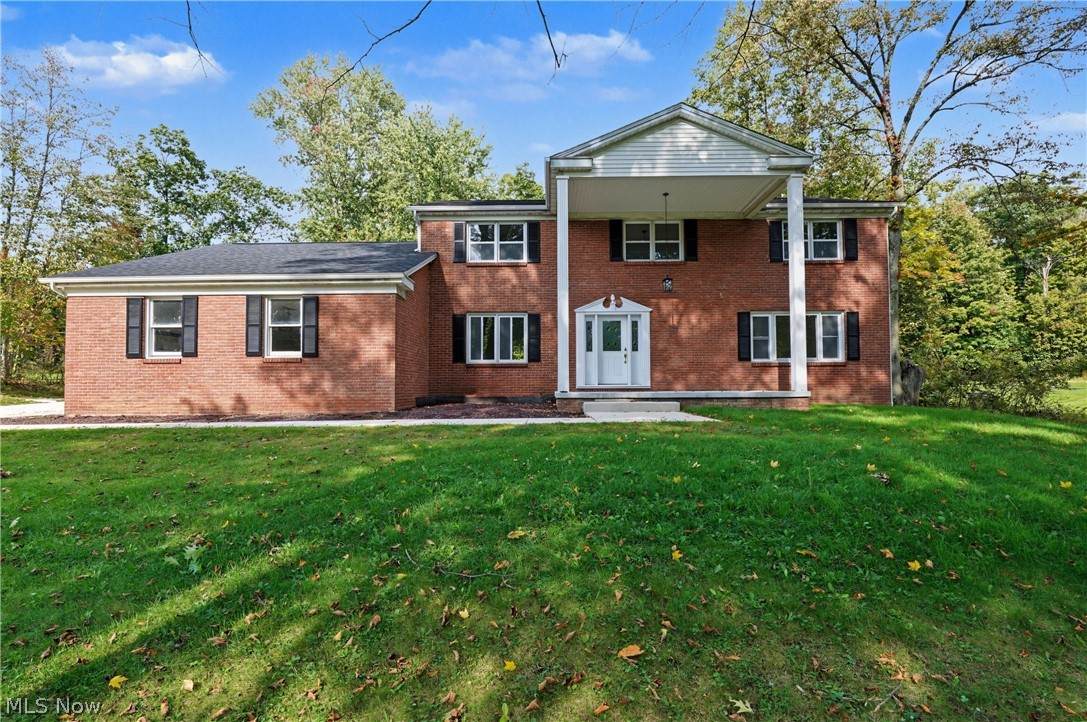 6785 Tanglewood Drive - Photo 1