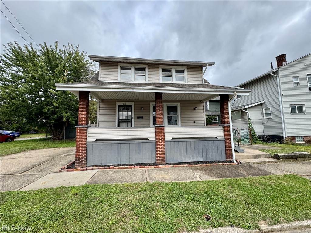 2307 10th Street - Photo 1