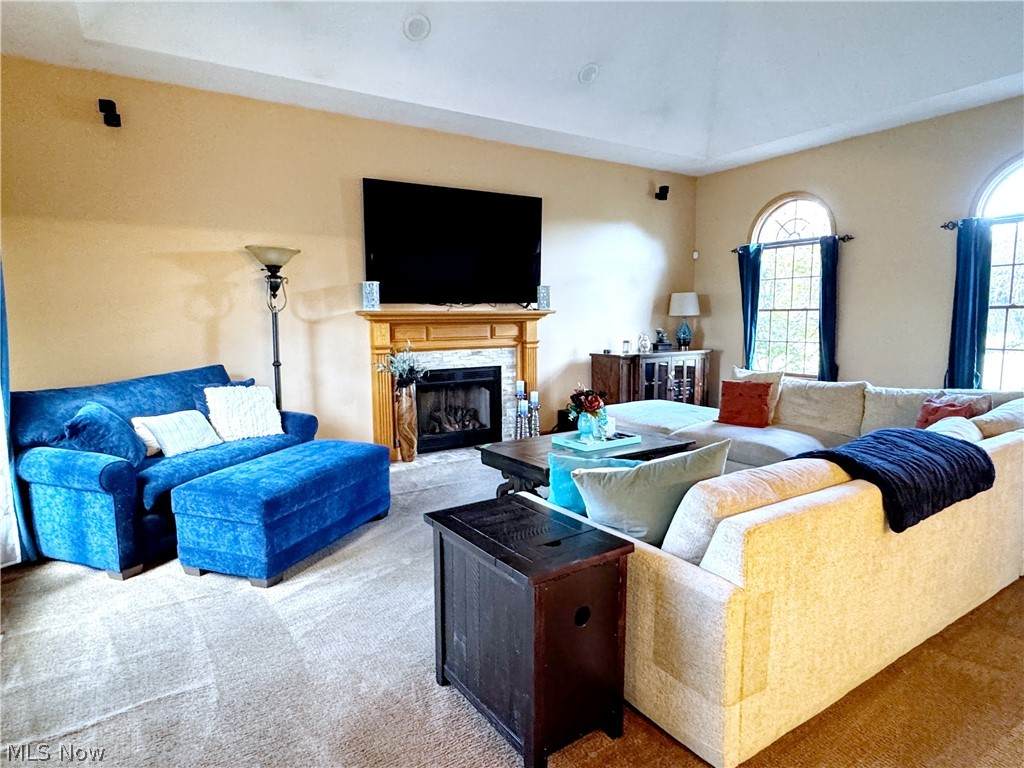 https://bt-photos.global.ssl.fastly.net/normls/orig_boomver_1_5248758-2.jpg
