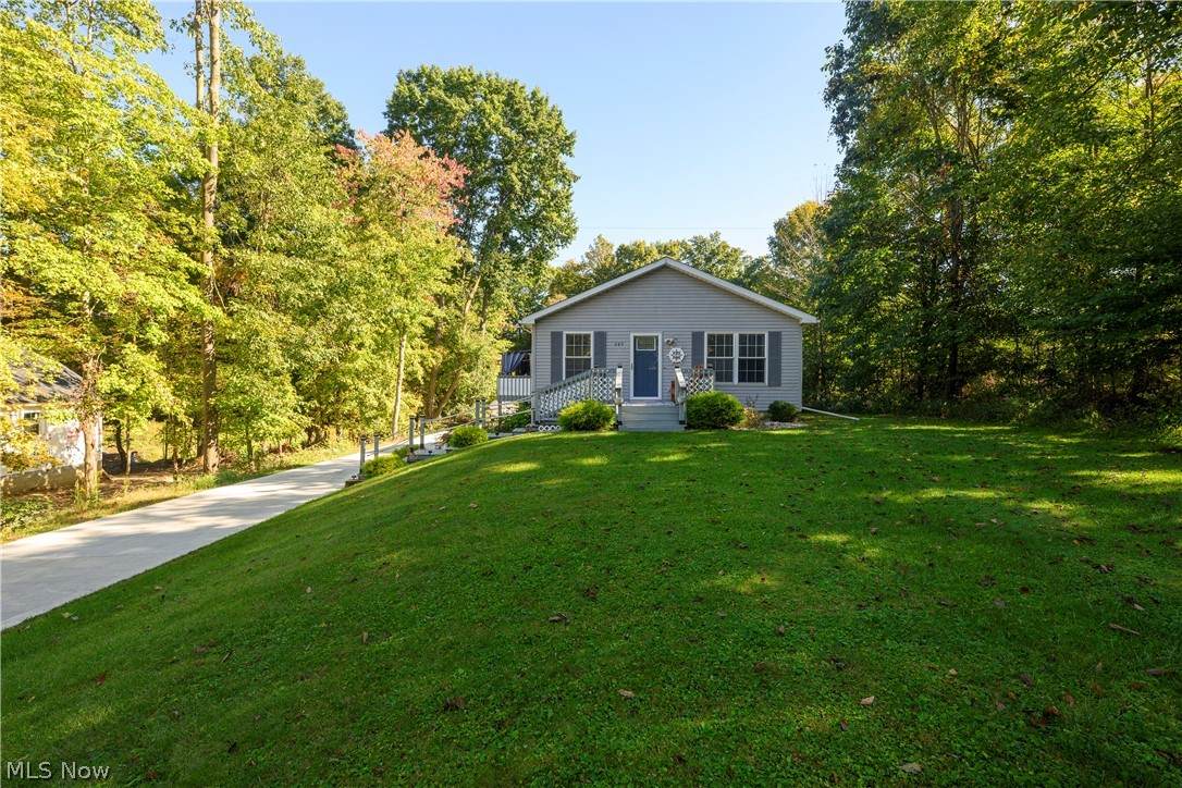 797 Royal Circle - Photo 1