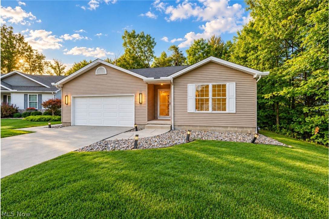 1393 Cross Cove - Photo 1