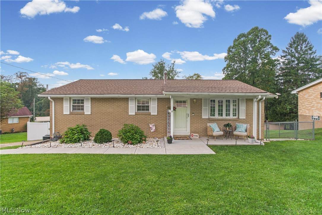 413 Olive Drive - Photo 1