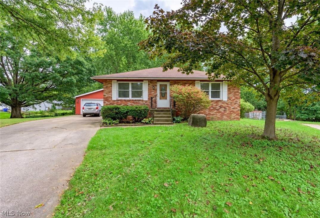 3744 Pelham Lane - Photo 1