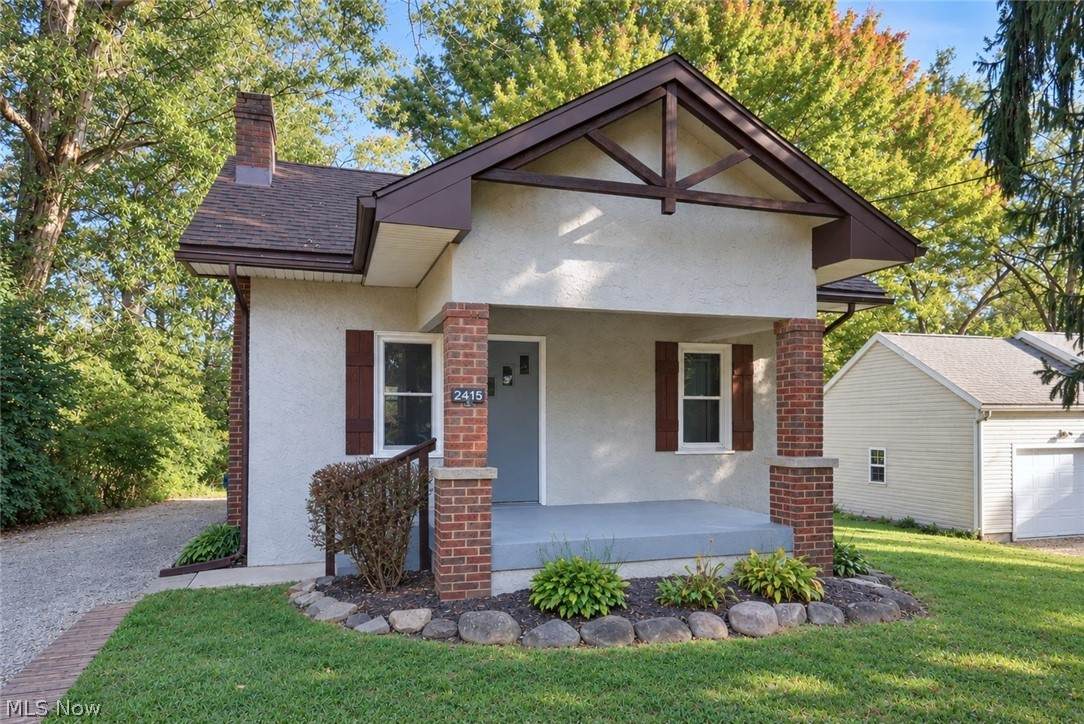 2415 Goodenough Avenue - Photo 1