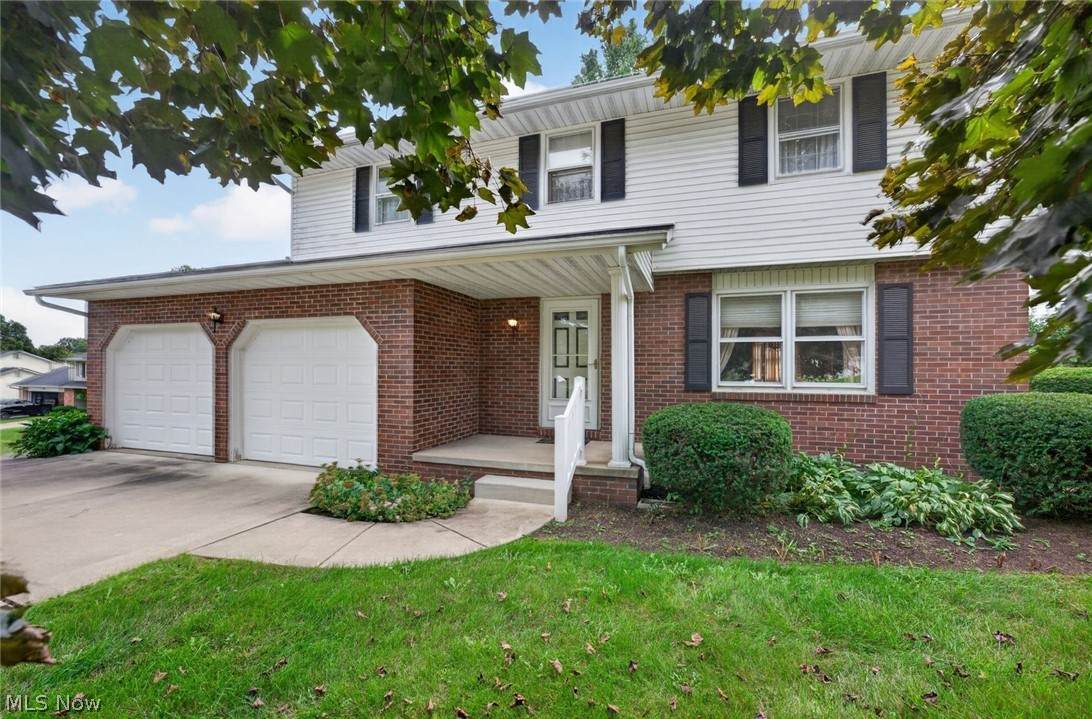 3305 Banyan Street - Photo 1