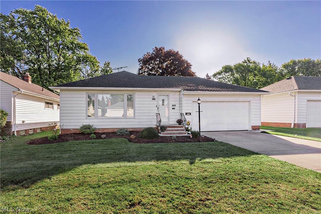 1673 Chelmsford Road - Photo 1