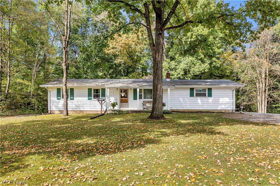 7011 Township Rd 29 - Photo 1