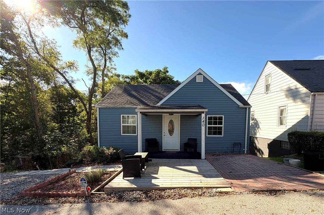 140 Harding Street - Photo 1