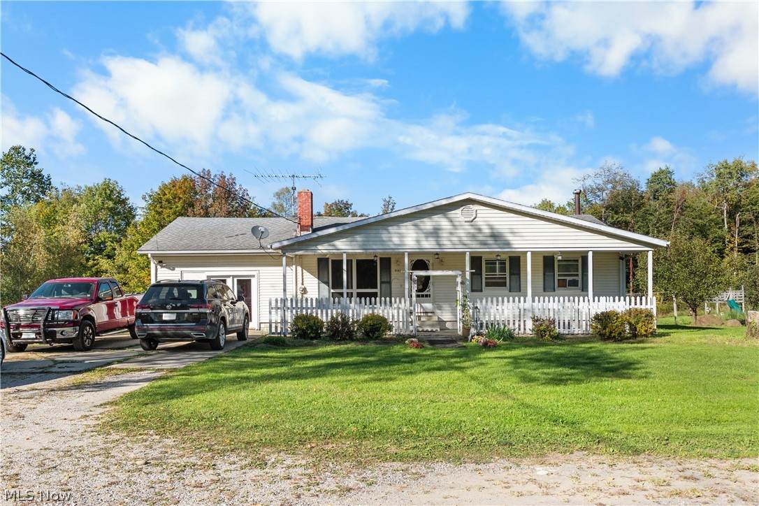 5107 Monroe Center Road - Photo 1