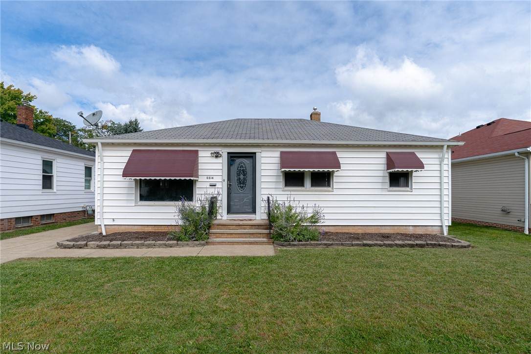 5514 Gerald Avenue - Photo 1