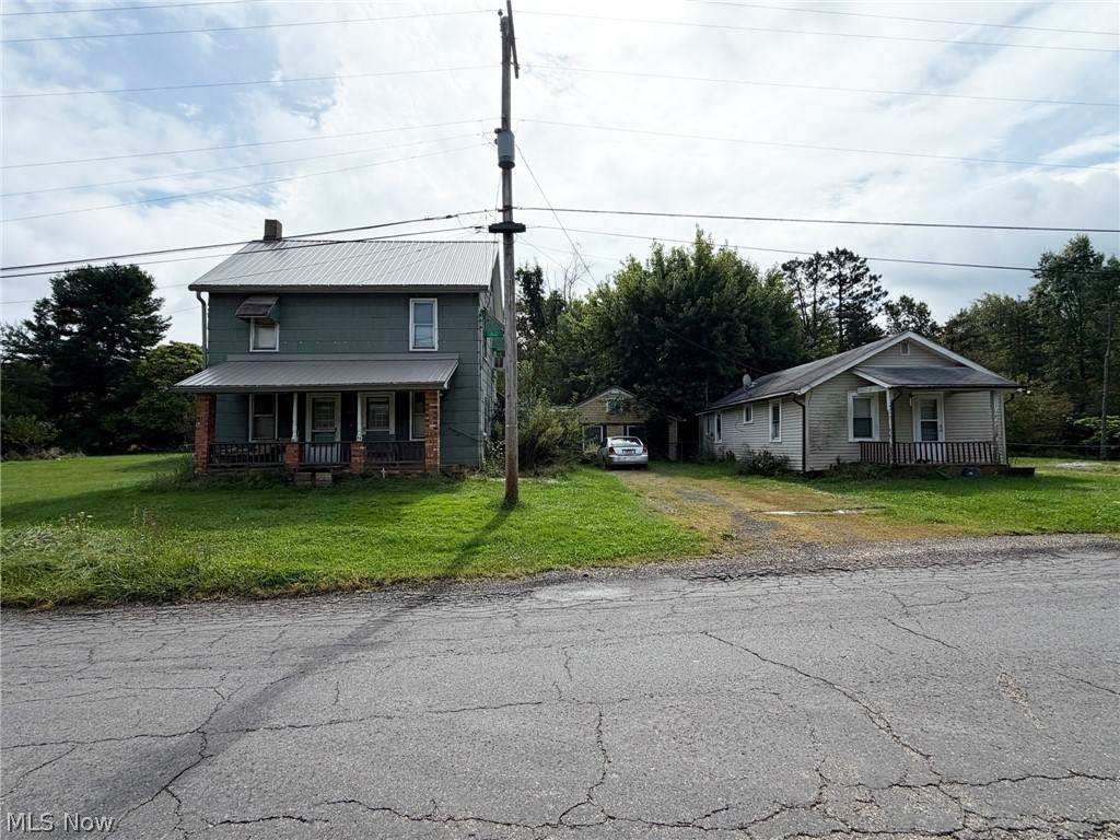 1590 Berger Street - Photo 1