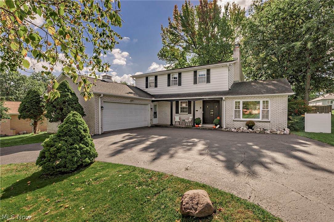 694 Simich Drive - Photo 1