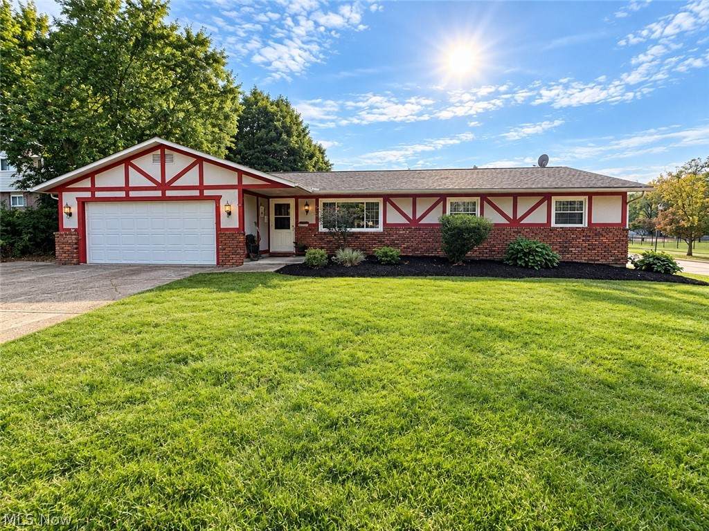 5646 Vista Circle - Photo 1