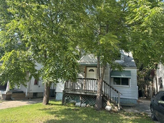 144 Auburndale Avenue - Photo 1