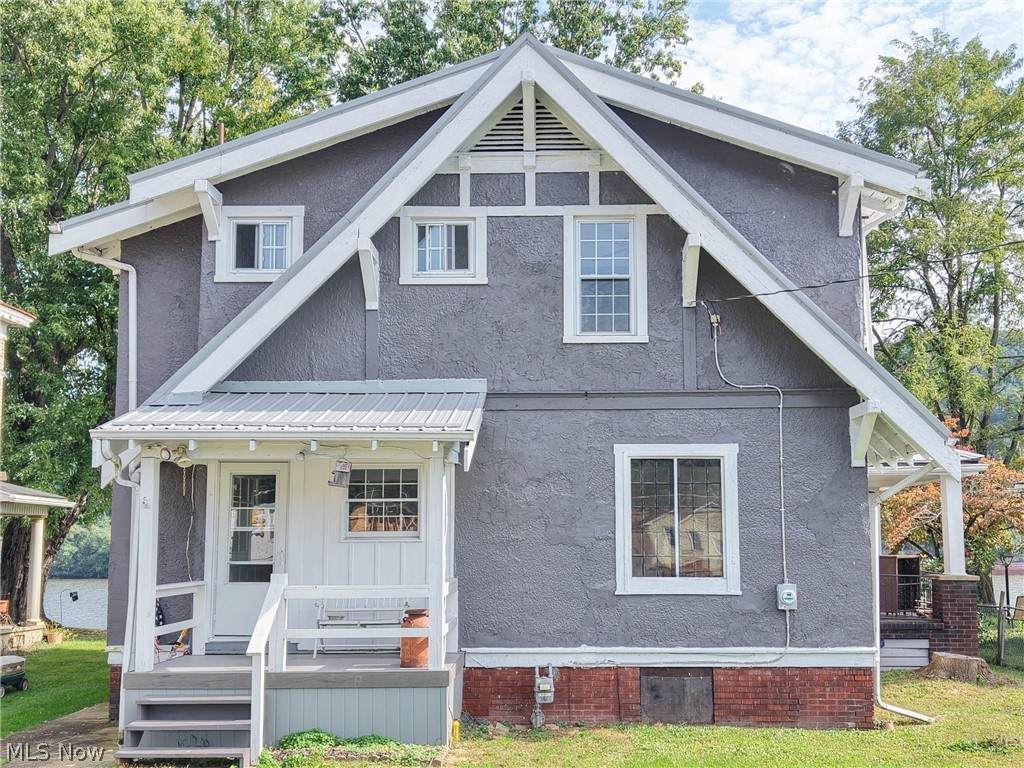 909 Riverside Avenue - Photo 1