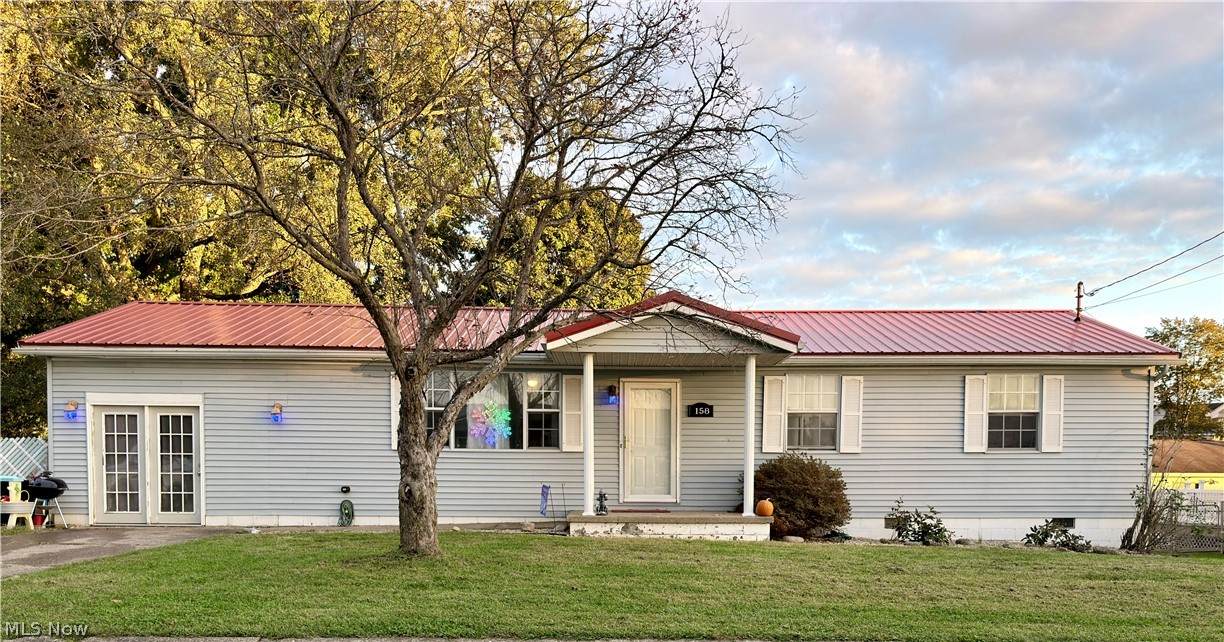 158 Cedar Drive - Photo 1