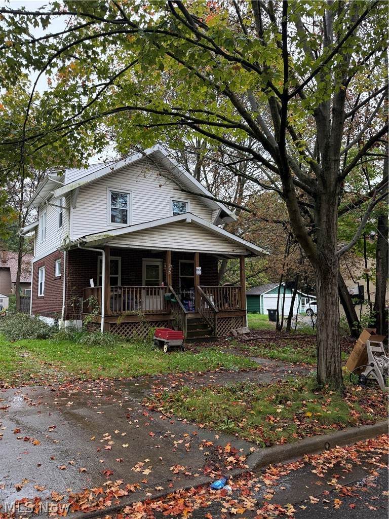 305 Bowmanville Street - Photo 1