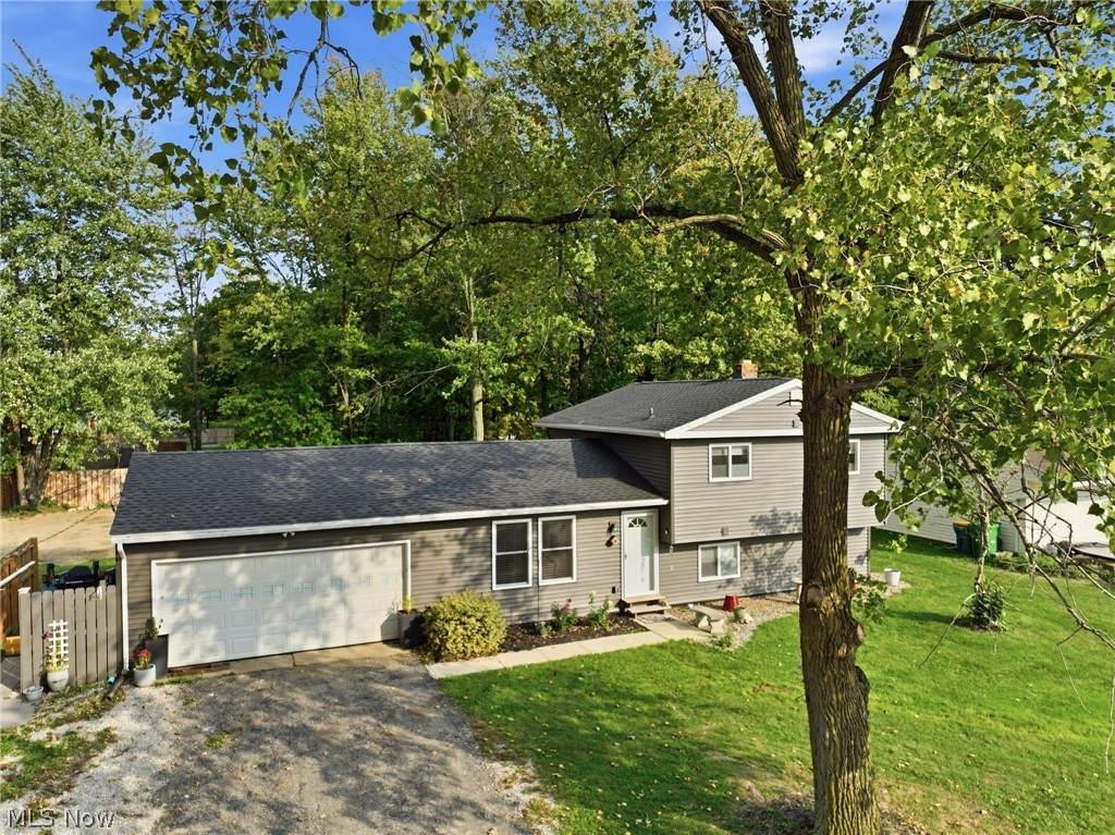 7942 Bellflower Road - Photo 1