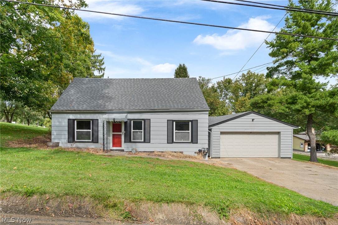 3119 Vanderhoof Road - Photo 1