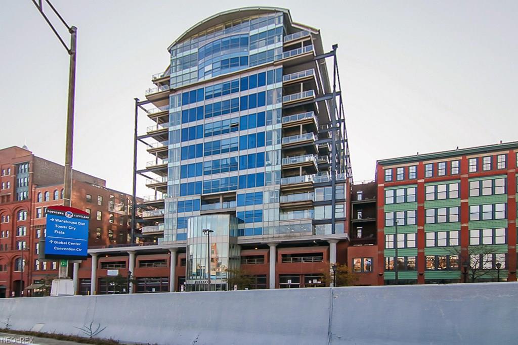 701 Lakeside - Photo 1